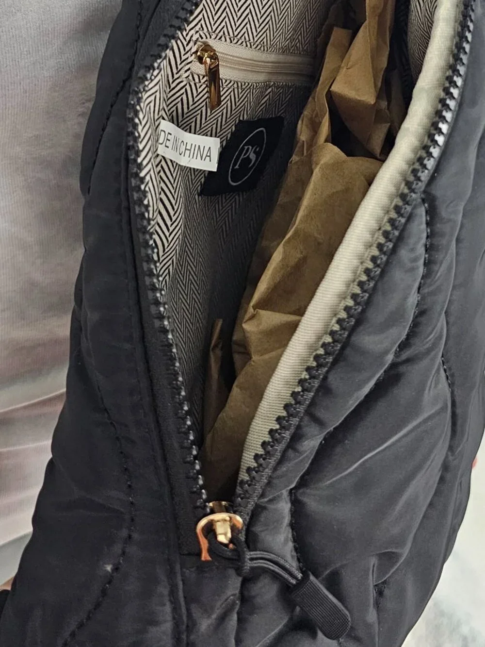 Pretty Simple Black Puffer Sling One-Shoulder Bag Or Backpack Multi-Way Tote